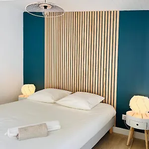  Hébergement de vacances Chez So And Lo France